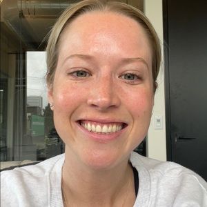 Meet your Posher, Avery